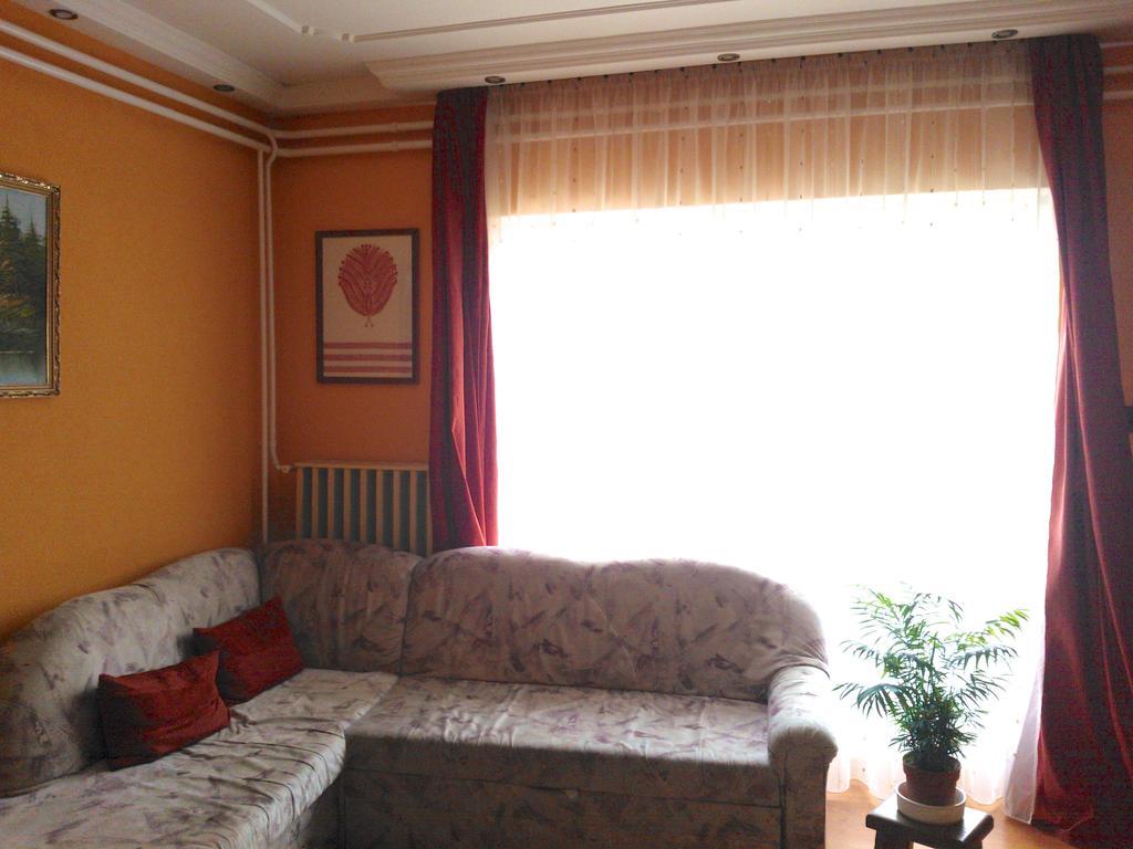 Valentin Vendeghaz Hotel Balatonlelle Cameră foto