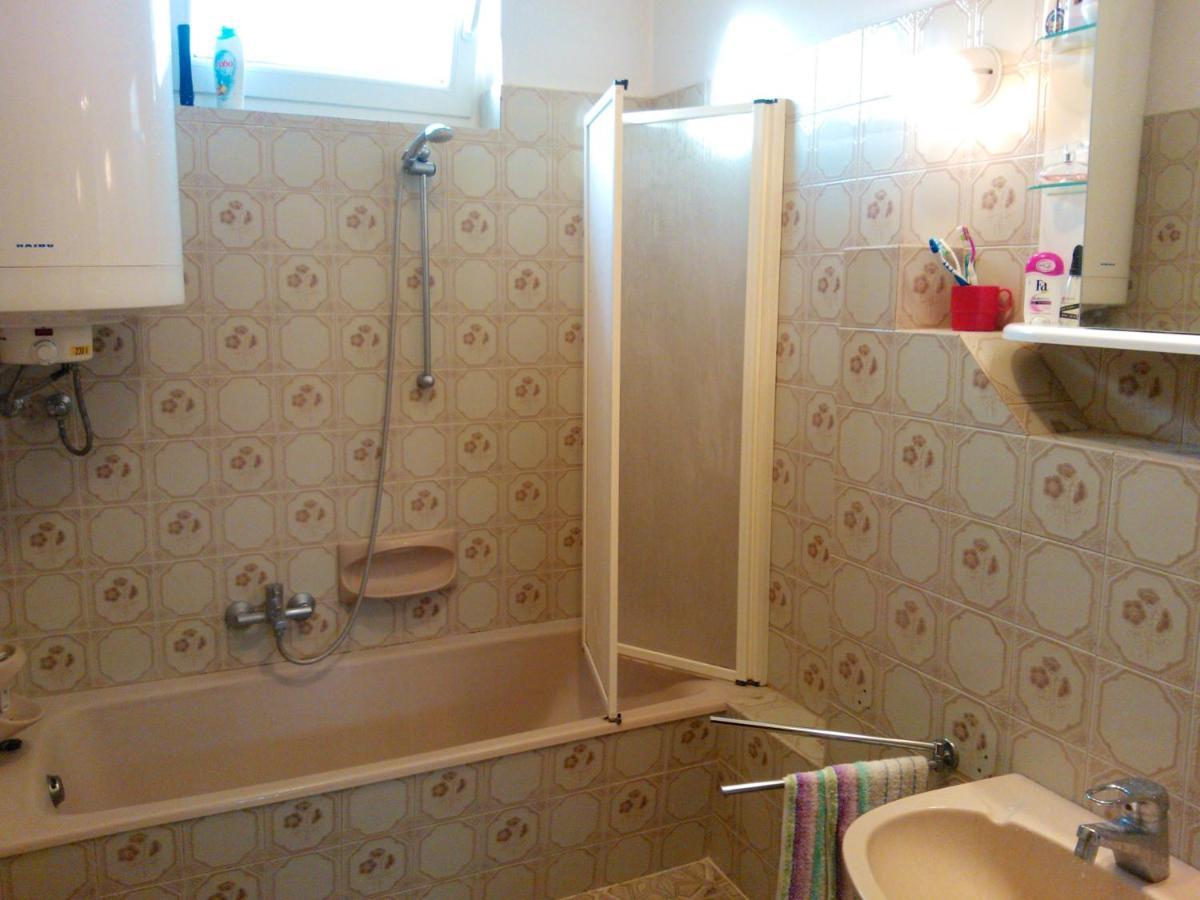 Valentin Vendeghaz Hotel Balatonlelle Cameră foto