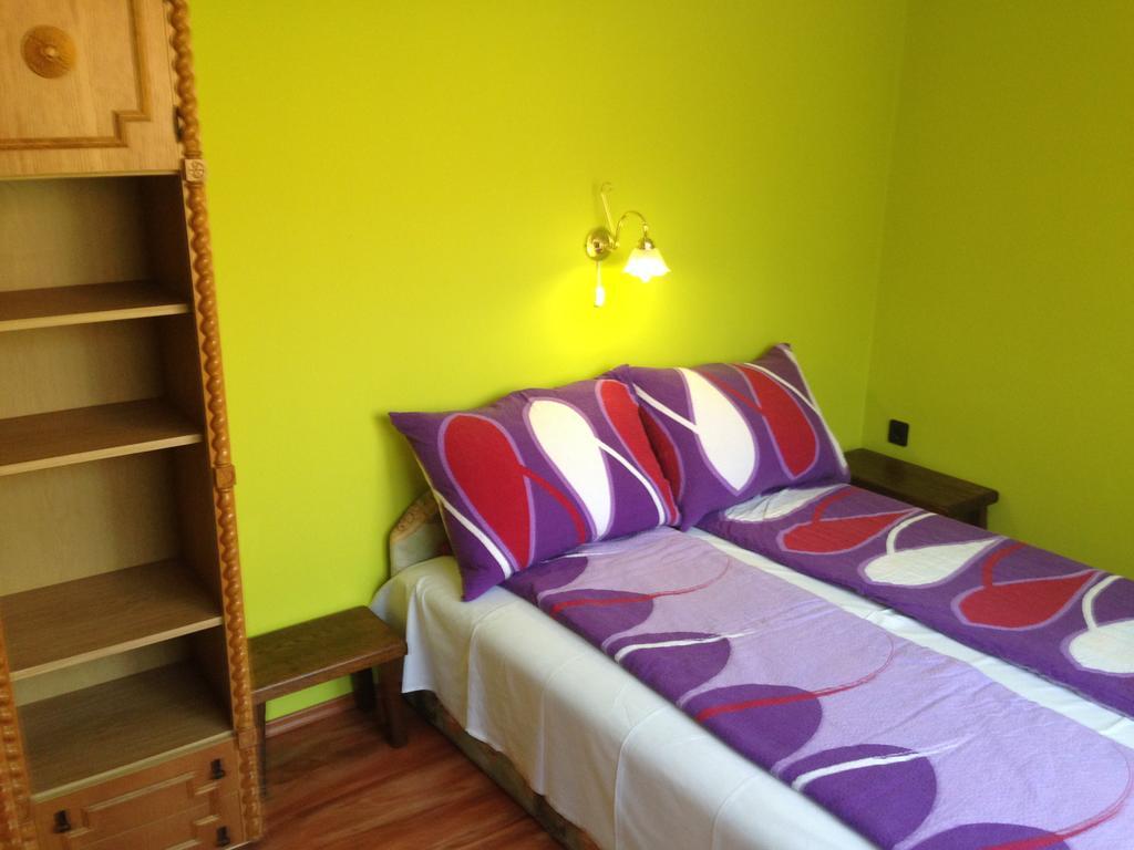 Valentin Vendeghaz Hotel Balatonlelle Exterior foto